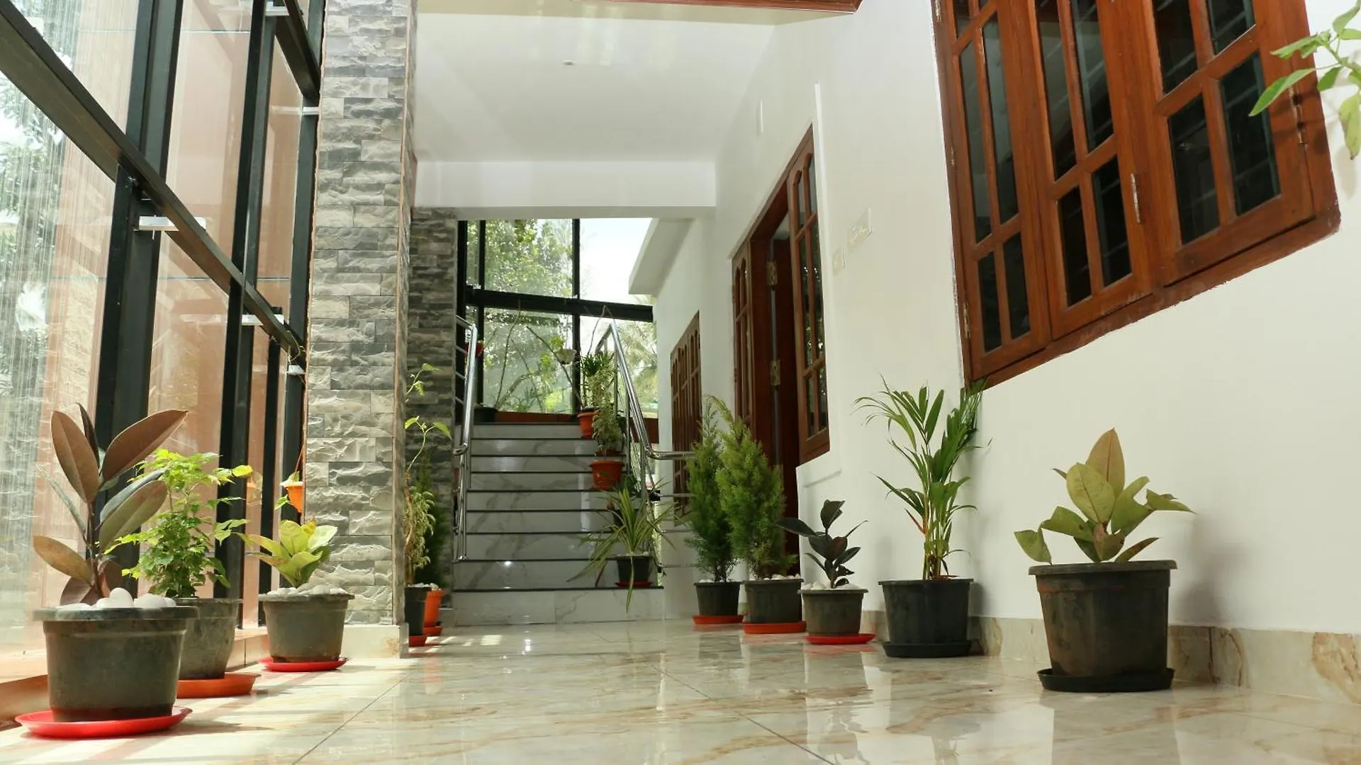 Nocleg ze śniadaniem Bed and Breakfast Thekkadys Edencrest Indie